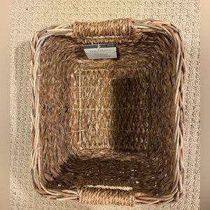 NWT Threshold Seagrass Storage Basket